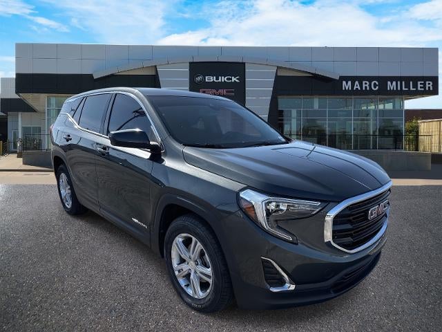 2020 GMC Terrain SLE in Graphite Gray Metallic — front three-quarter view