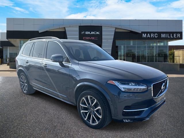 2019 Volvo XC90 Momentum in Denim Blue — front three-quarter view